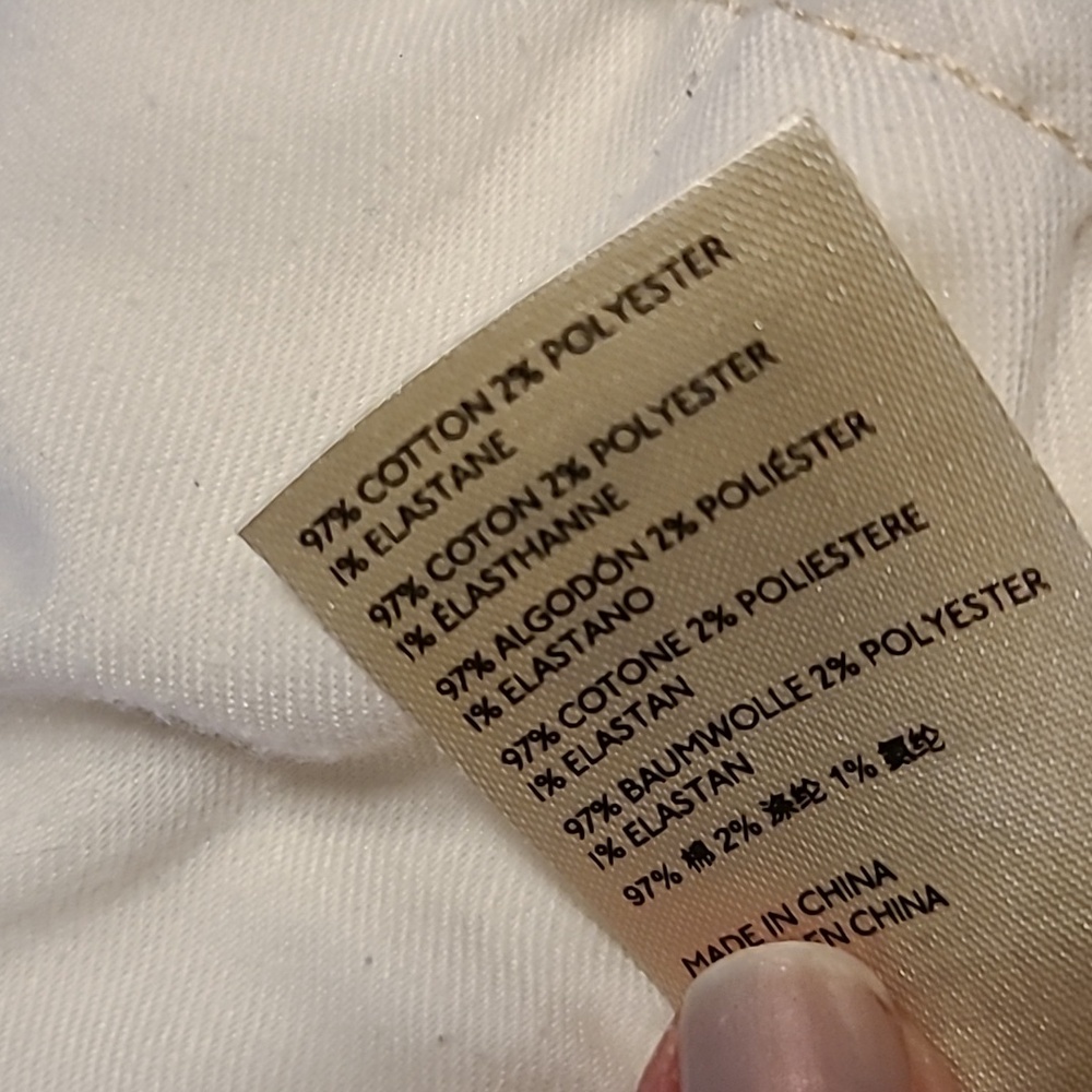 Anthropologie Pilcro Distressed Slim Denim Shorrs In Ivory Size 27 - Picture 5 of 5